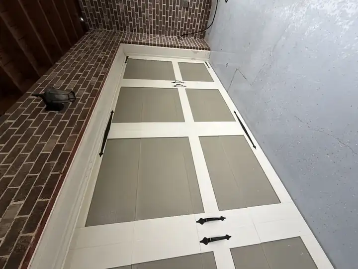 The garage door after the wash.